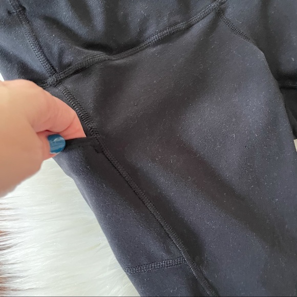 Brooks Women's Black Leggings with Gray Detailing - Picture 4 of 7